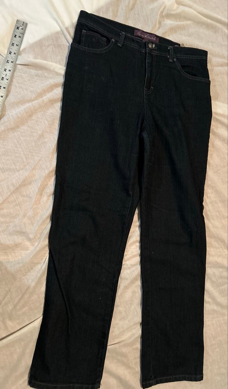 Gloria Vanderbelt jeans, size 12, dark blue, straight, amanda, short
